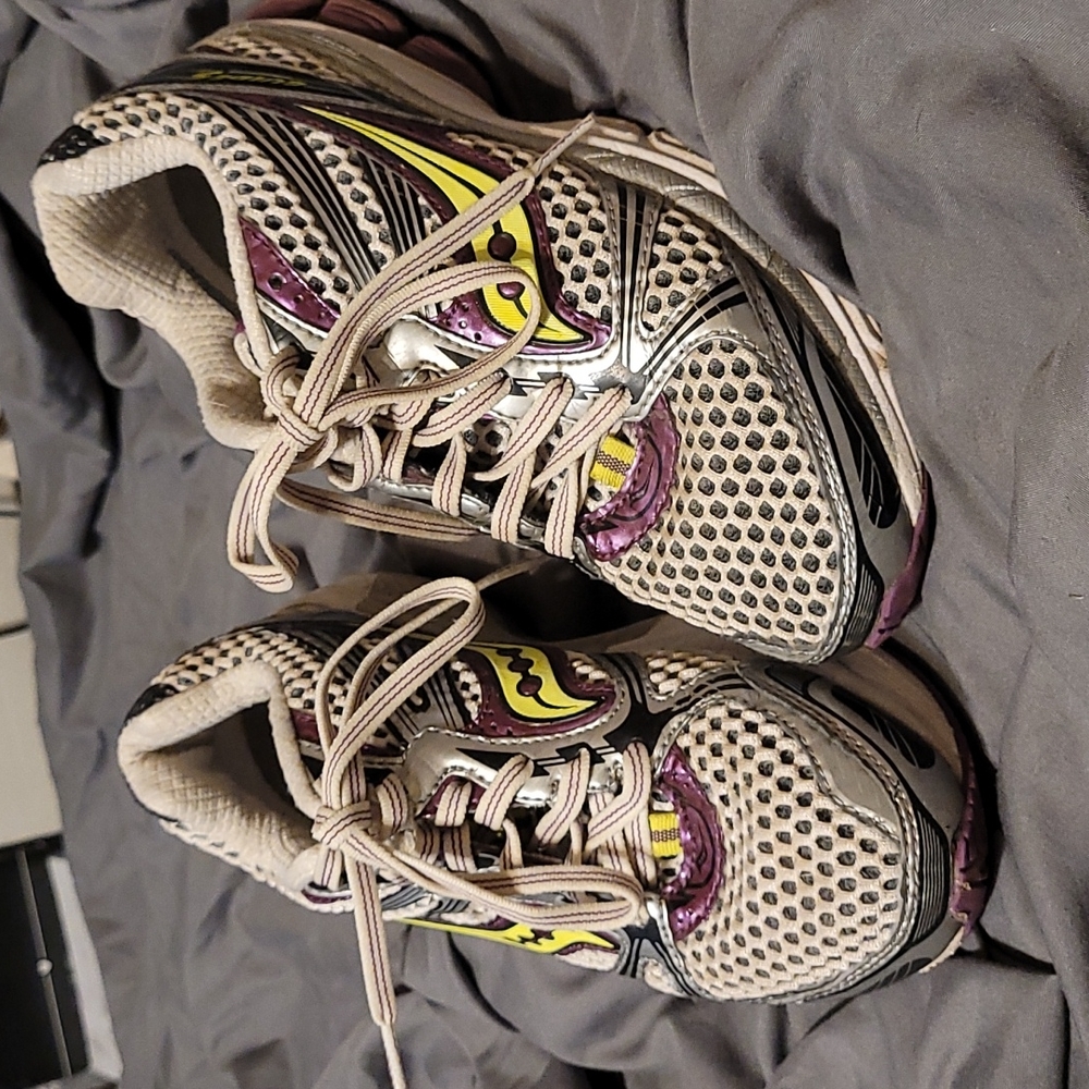Saucony running shoes